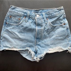 501 Levi’s Demi shorts